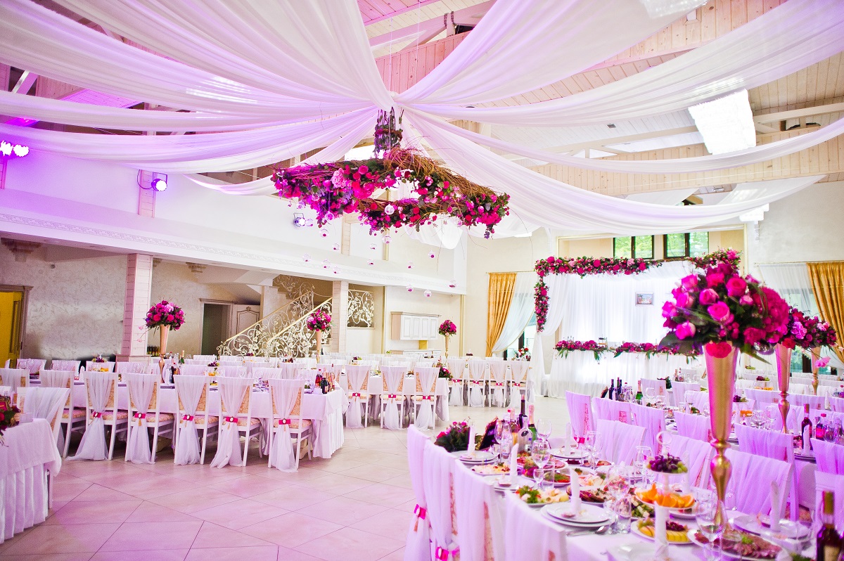 Navigating the Venue Maze: How to Choose the Perfect Wedding Location in Navi Mumbai